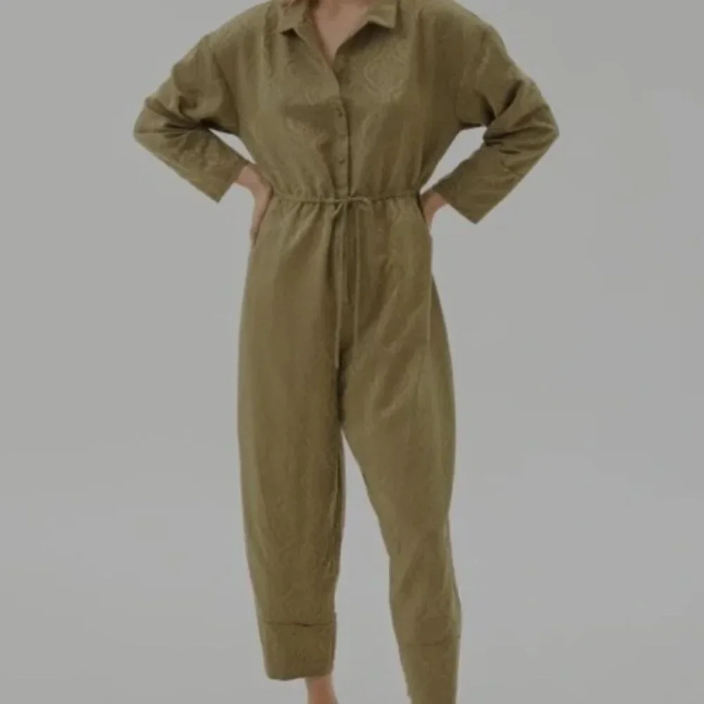 Urban Outfitters Jacquard Jumpsuit Olive Green Satin with Pockets Size M - Picture 9 of 9